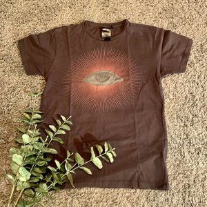 $5 if bundled | Grey Eye Graphic Tee